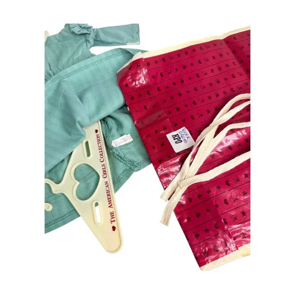 American Girl Kirsten Work Dress Green Cream Hair Ties Pleasant Co Label & Bag
